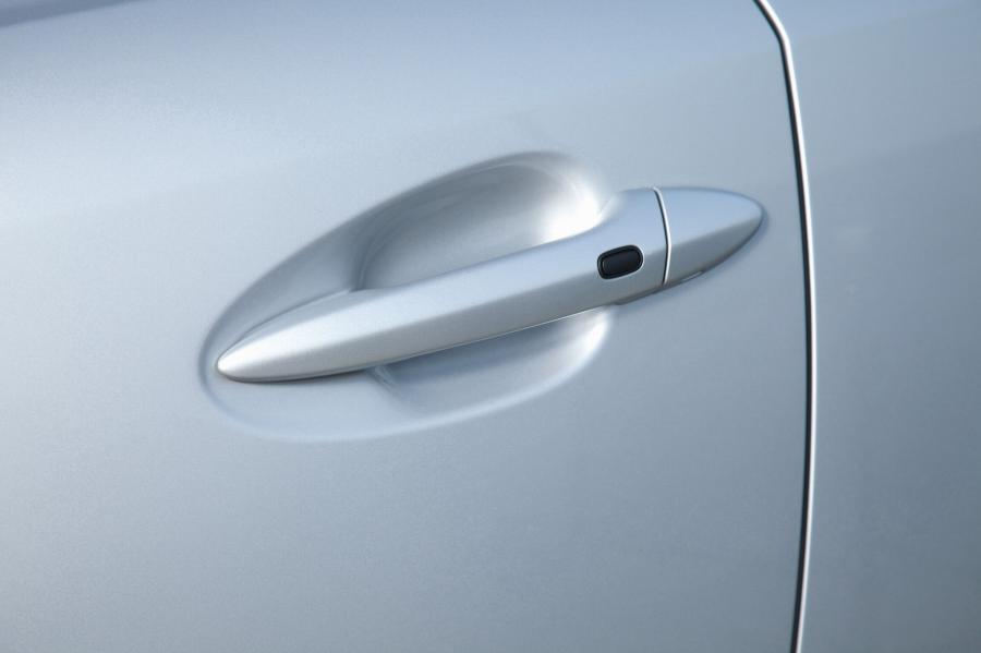  Lexus IS350C 2008 года  (фото 29 из 108)